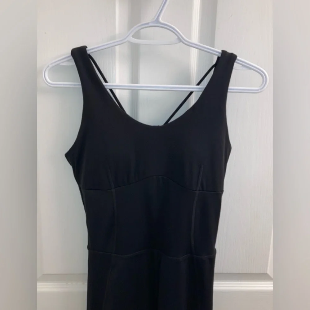 NEW Jumpsuit exercise one piece sleeveless flattering black bodysuit w/ bra - Picture 4 of 7